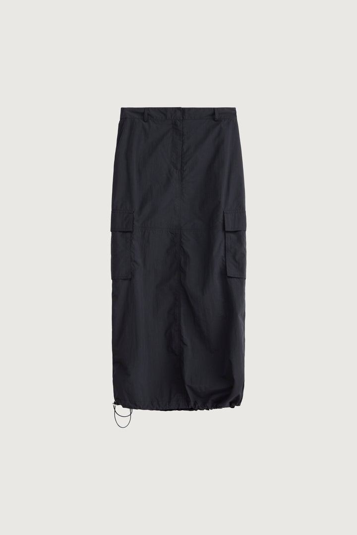 MAXI CARGO SKIRT in Black — alternate angle