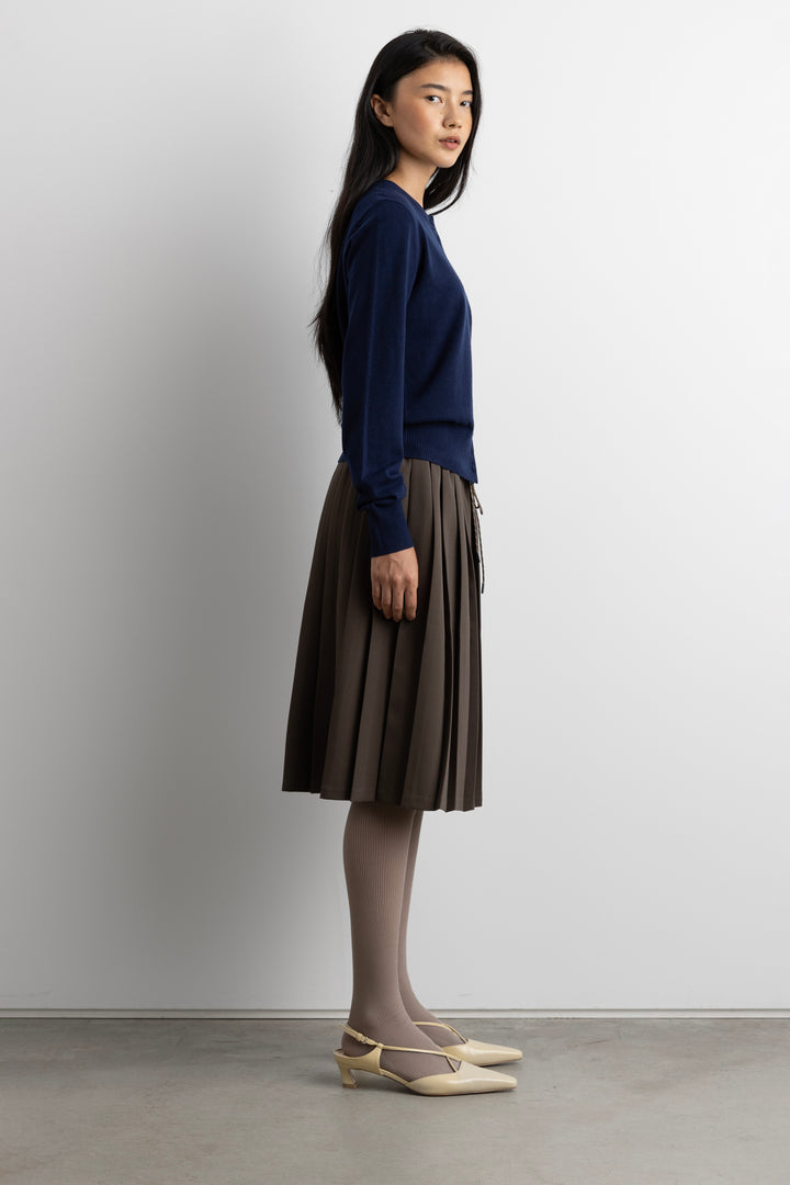 EXPOSED WAIST PLEATED MIDI SKIRT in Turkish Coffee — alternate angle