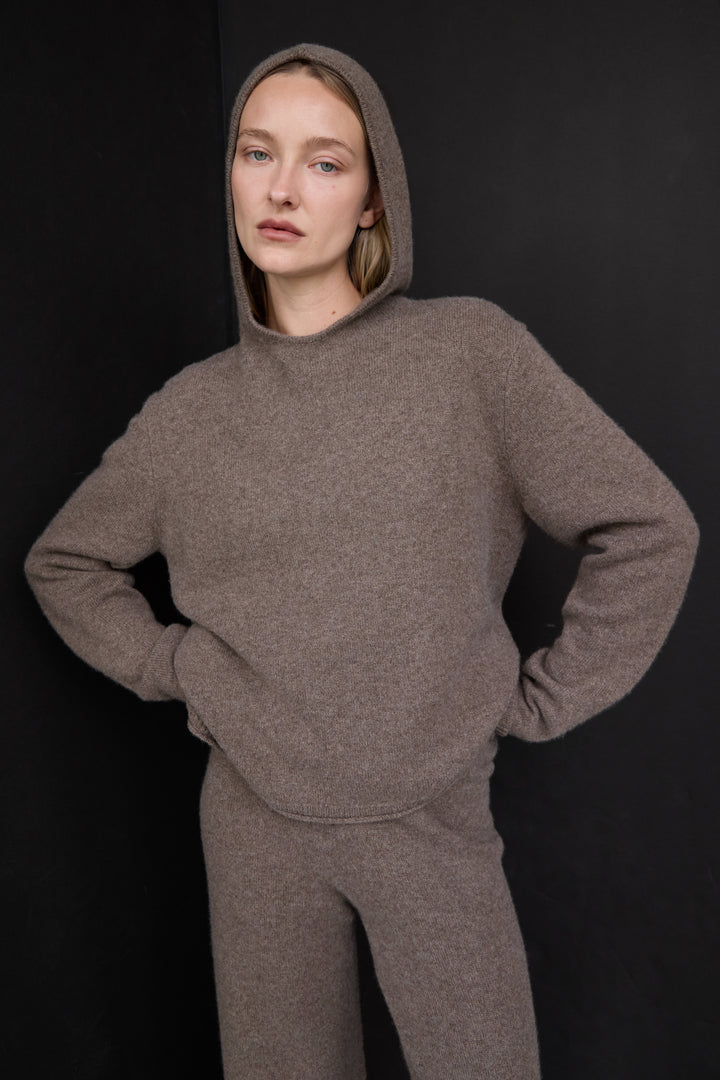100% CASHMERE HOODIE in DARK HEATHER TAUPE — alternate angle
