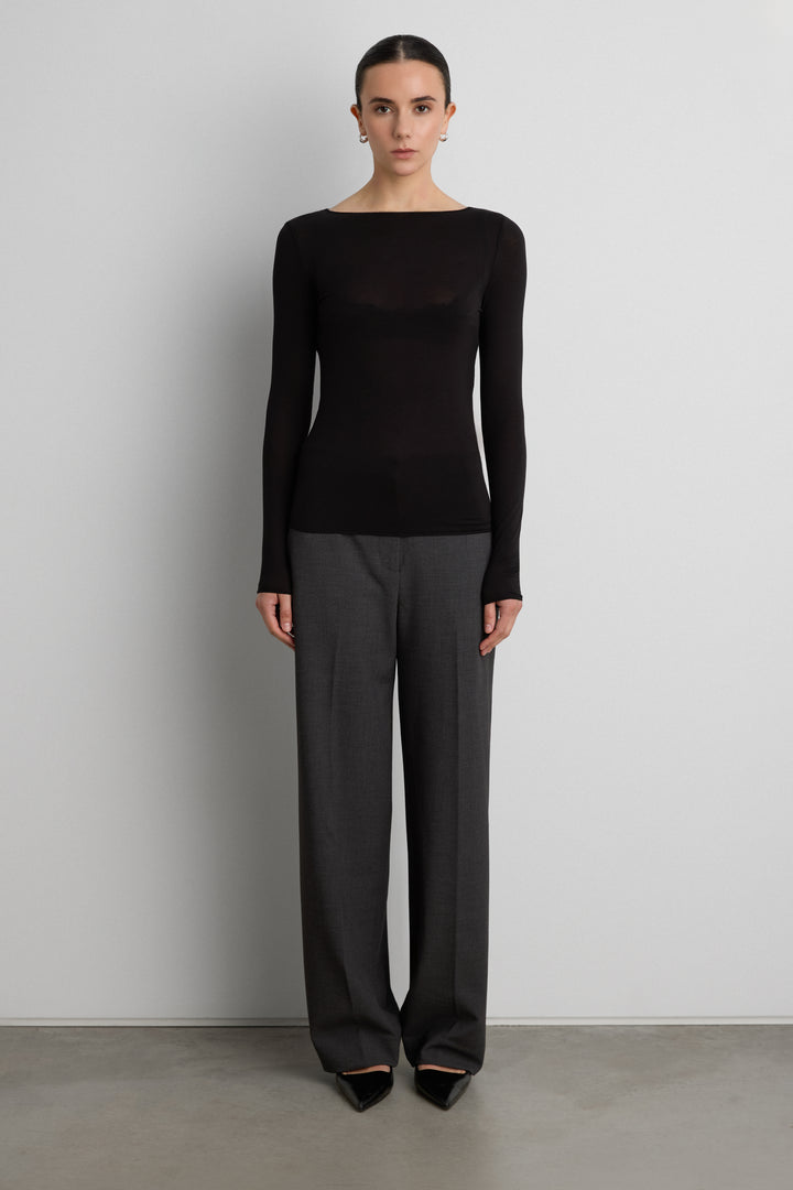 SHEER LIGHTWEIGHT BOAT NECK TOP