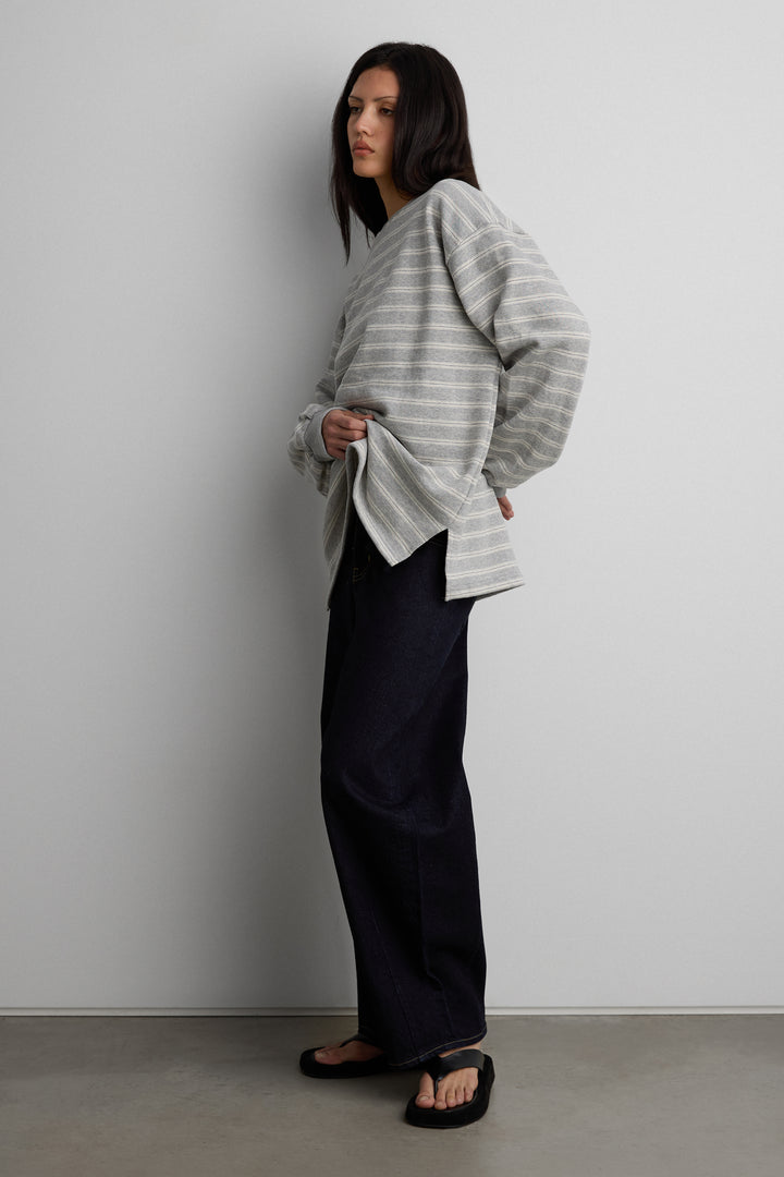 BRUSHED FLEECE STRIPED PULLOVER