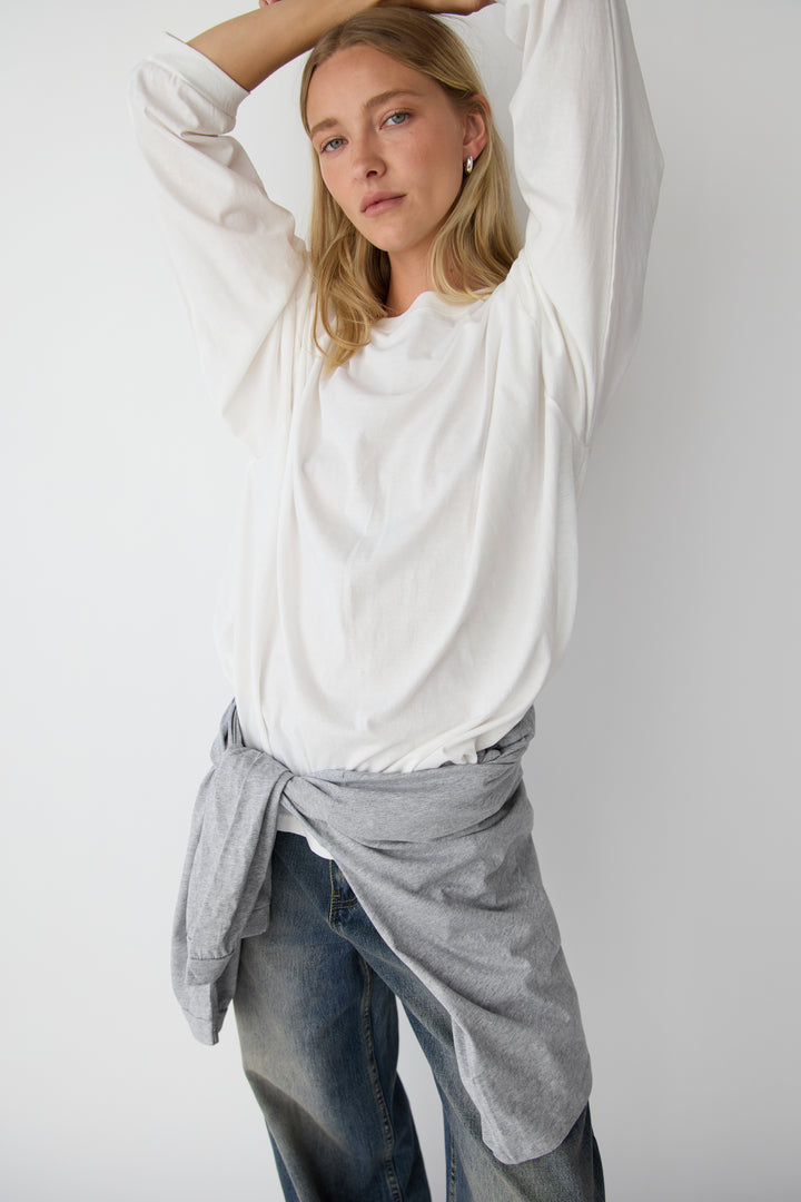 LONG SLEEVE KNIT T-SHIRT in White — alternate angle